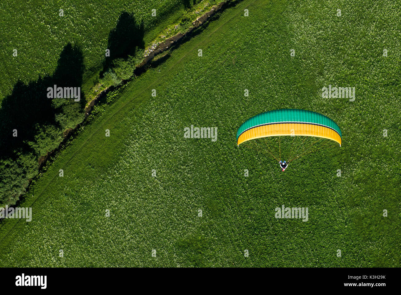 Paraglider, Garmisch-Partenkirchen, aerial picture, tandem flight, Germany, Bavaria, Upper Bavaria, Bavarian alps, Werdenfelser Land Stock Photo