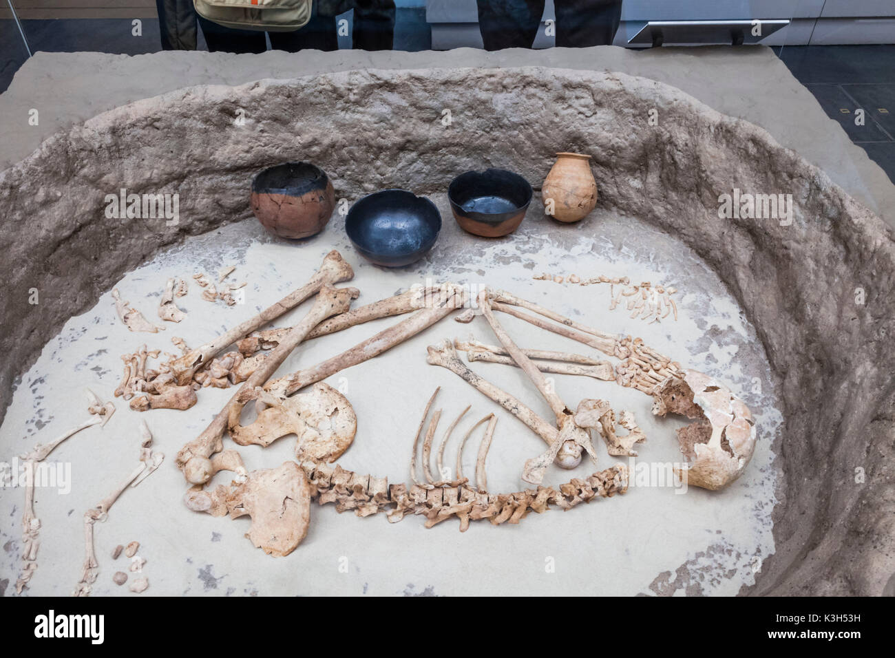 England, London, British Museum, Reconstruction of a Kerma Culture Burial from Nubia dated 2050-1750 BC Stock Photo