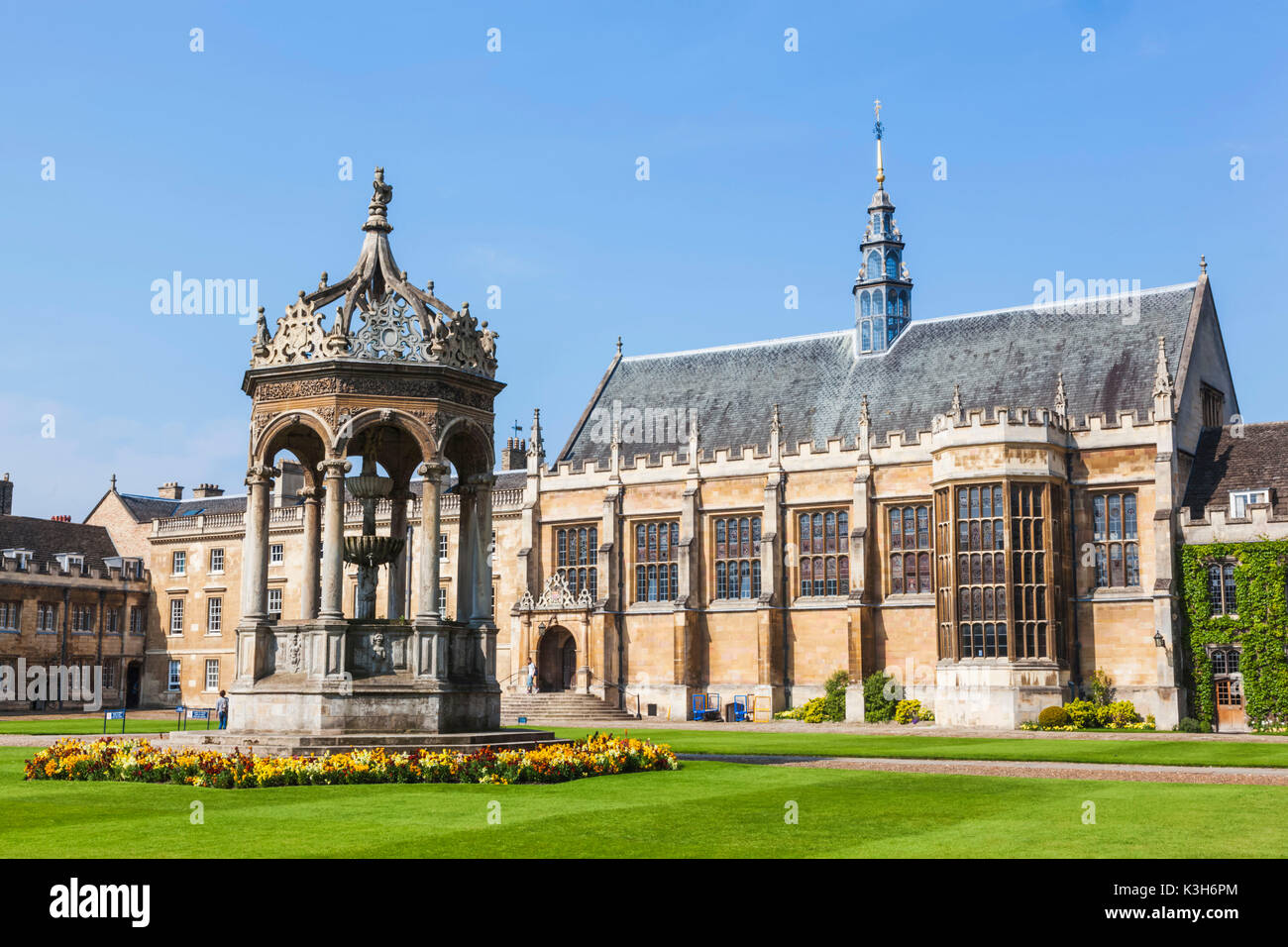 England, Cambridgeshire, Cambridge, Trinity College, The Great Court Stock Photo