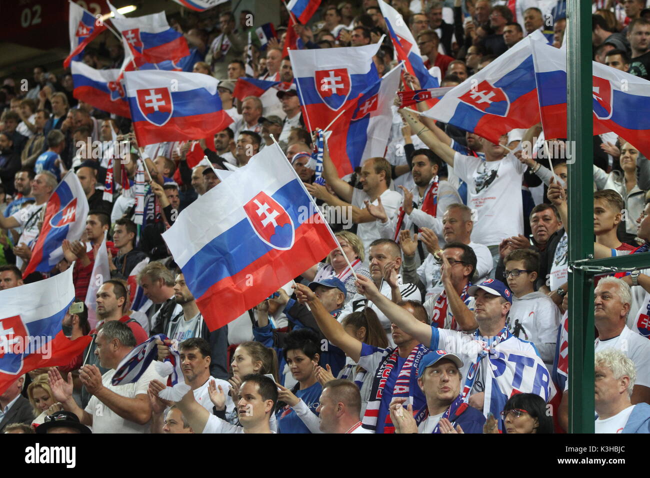 An Italy supporter blows a vuvuzela at the FIFA World Cup Group F match  between Italy and Slovakia at Ellis Park Stadium Stock Photo - Alamy