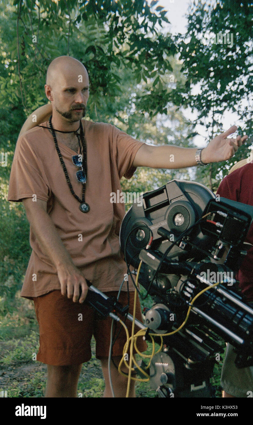 THE TEXAS CHAINSAW MASSACRE Director MARCUS NISPEL Date 2003 Stock