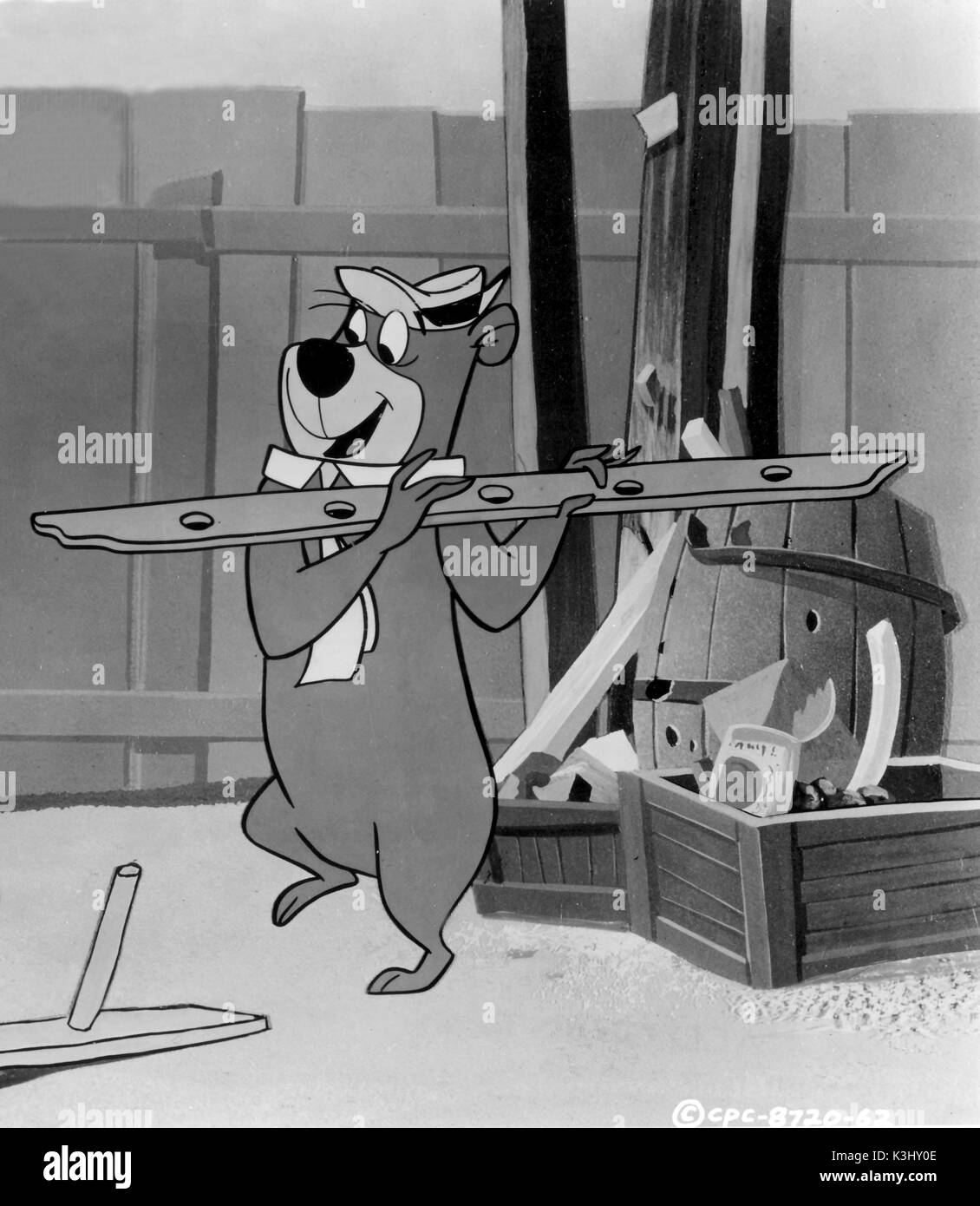 Yogi bear cartoon hi-res stock photography and images - Alamy
