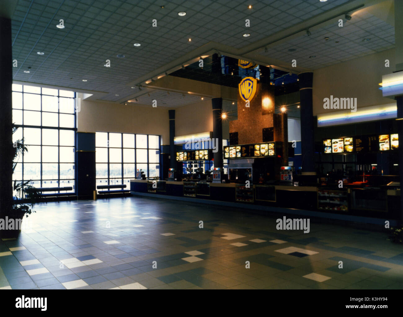 WARNER CINEMA AT THURROCK LAKESIDE SHOPPING CENTRE Stock Photo Alamy