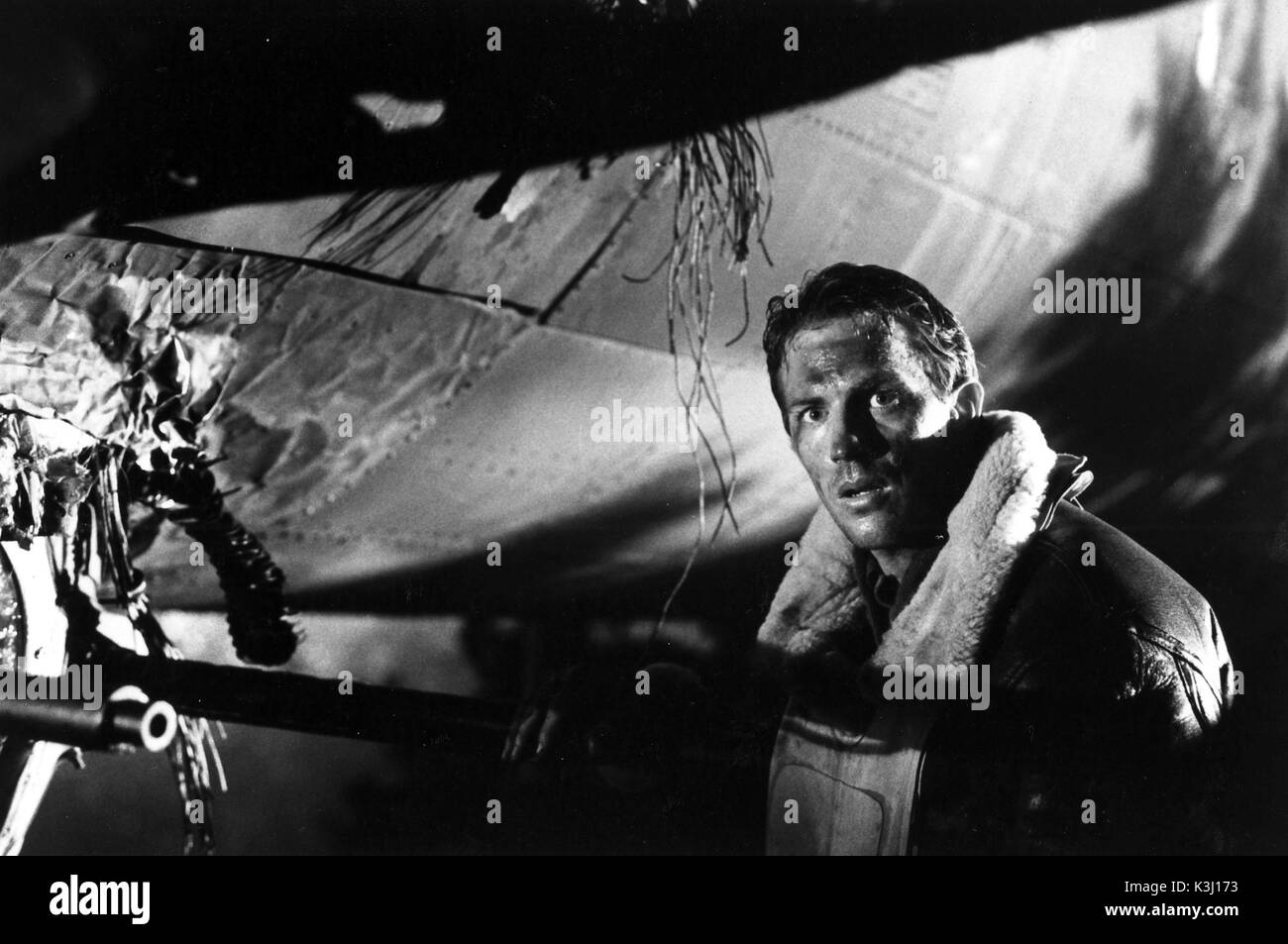 AMAZING STORIES EPISODE THE MISSION KEVIN COSTNER Stock Photo Alamy