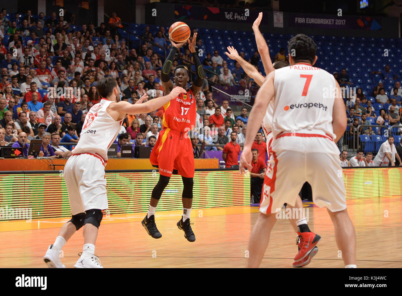 Telaviv, Israel. 02nd Sep, 2017. Dennis Schroder of Germany three point