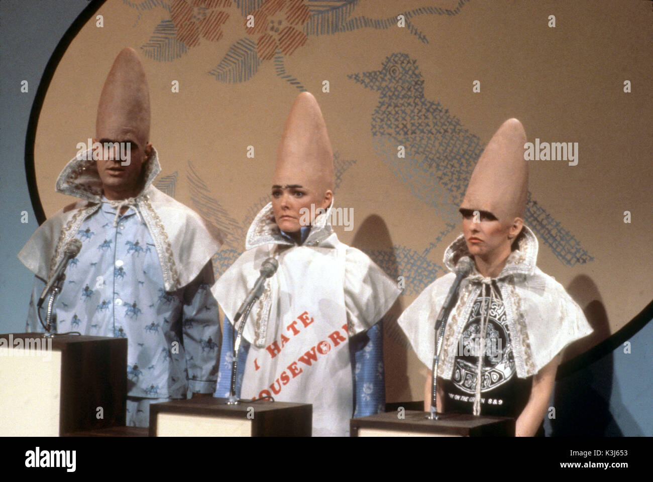 SATURDAY NIGHT LIVE [US TV 1975 - ]  DAN AYKROYD, JANE CURTIN, LORAINE NEWMAN  'Coneheads' Stock Photo