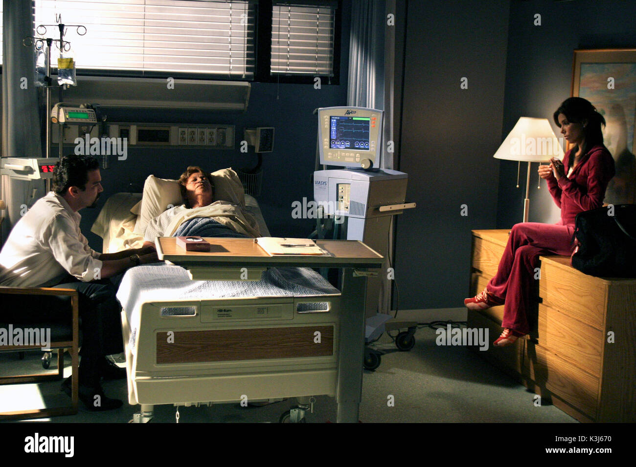 Desperate Housewives Season 1 Episode 8