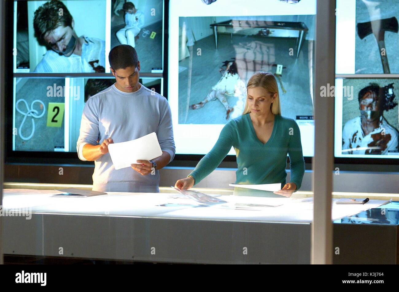 CSI MIAMI Series #3/Episode#23/Whacked Tx: 16/05/05 ADAM RODRIQUEZ as Eric Delko, EMILY PROCTOR as Calleigh Duquesne  CSI MIAMI Stock Photo