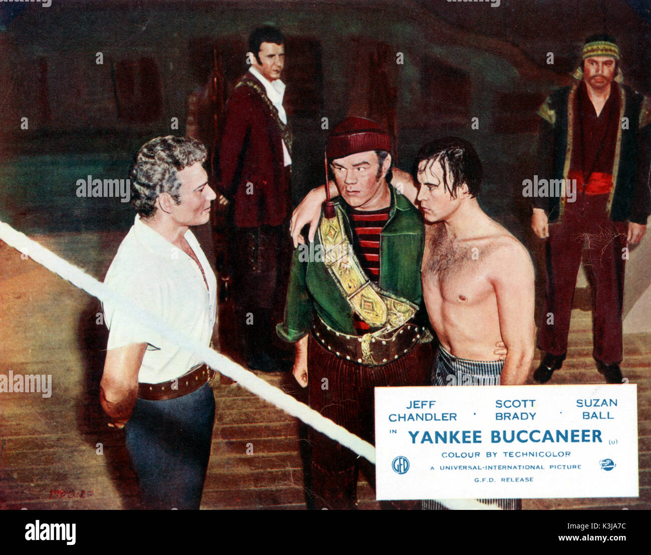 YANKEE BUCCANEER foreground - JEFF CHANDLER, GEORGE MATHEWS, SCOTT BRADY YANKEE BUCCANEER Stock Photo