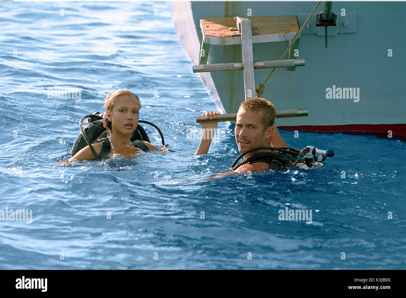 INTO THE BLUE Jessica Alba and Paul Walker INTO THE BLUE     Date: 2005 Stock Photo