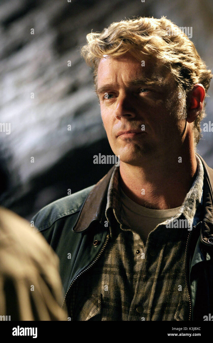 SMALLVILLE Series#3/Episode #6/Relic JOHN SCHNEIDER as Jonathan Kent ...