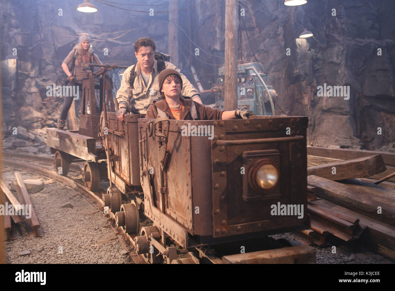 JOURNEY TO THE CENTER OF THE EARTH 3D ANITA BRIEM, BRENDAN FRASER, JOSH HUTCHERSON JOURNEY TO THE CENTER OF THE EARTH 3D     Date: 2008 Stock Photo