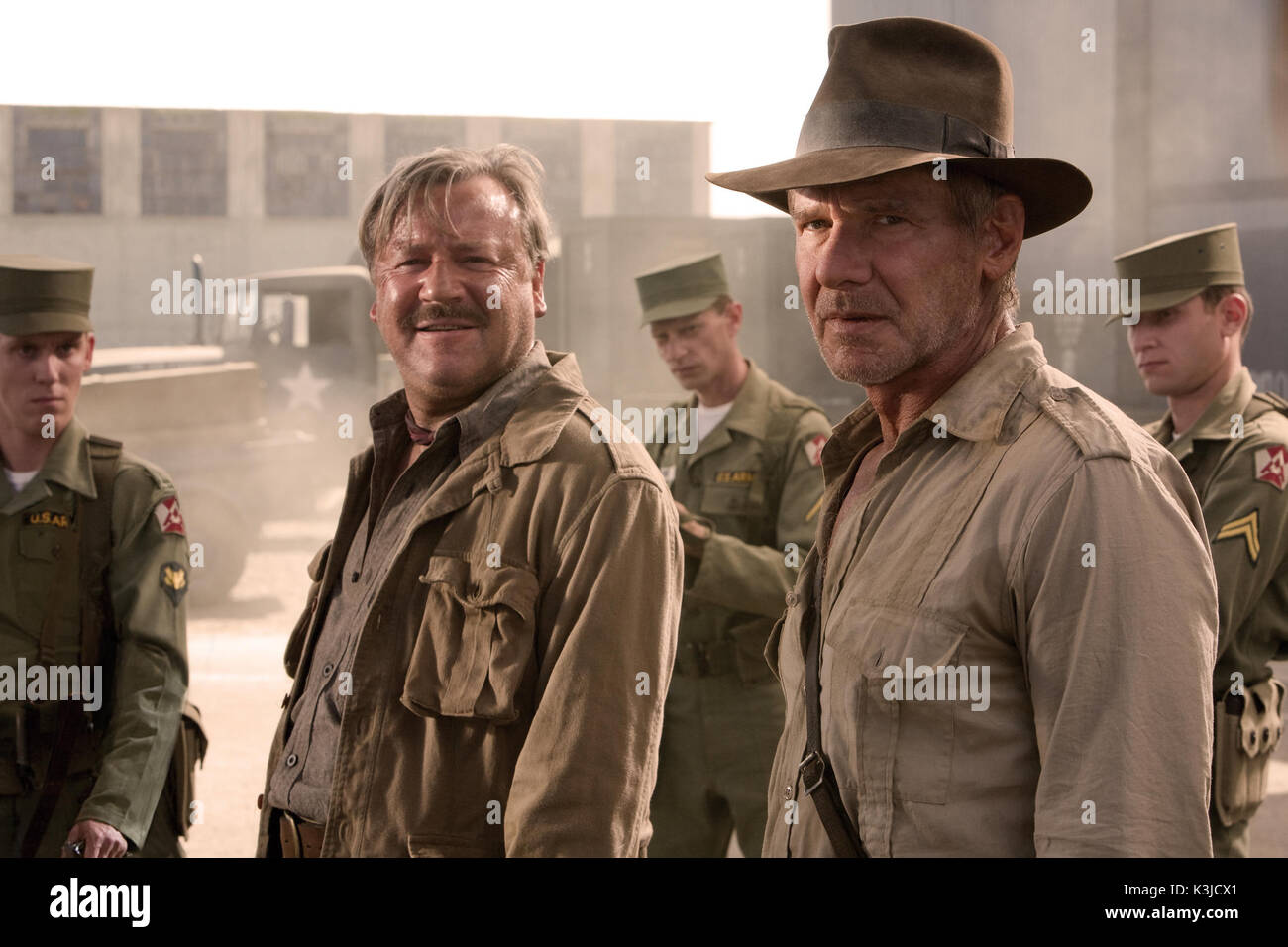 INDIANA JONES AND THE KINGDOM OF THE CRYSTAL SKULL RAY WINSTONE, HARRISON FORD     Date: 2008 Stock Photo