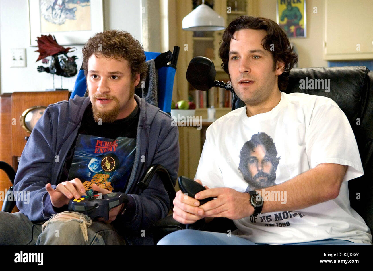 40 YEAR OLD VIRGIN SETH ROGEN, PAUL RUDD 40 YEAR OLD VIRGIN     Date: 2005 Stock Photo