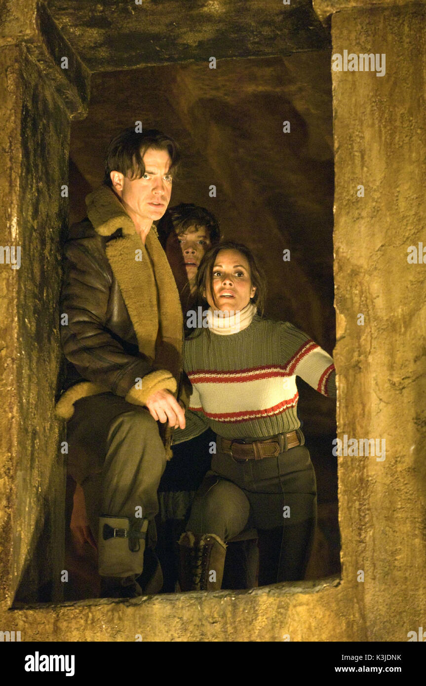THE MUMMY: THE TOMB OF THE DRAGON EMPEROR BRENDAN FRASER, MARIA BELLO, LUKE FORD     Date: 2008 Stock Photo