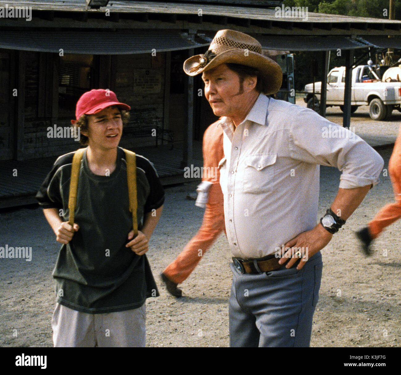 HOLES SHIA LABEOUF as Stanley / Caveman, JON VOIGHT as Mr. Sir Date 2003 Stock Photo Alamy
