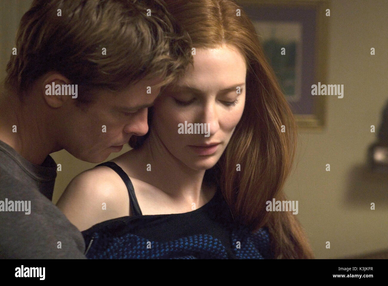 THE CURIOUS CASE OF BENJAMIN BUTTON BRAD PITT, CATE BLANCHETT THE CURIOUS  CASE OF BENJAMIN BUTTON Date: 2008 Stock Photo - Alamy