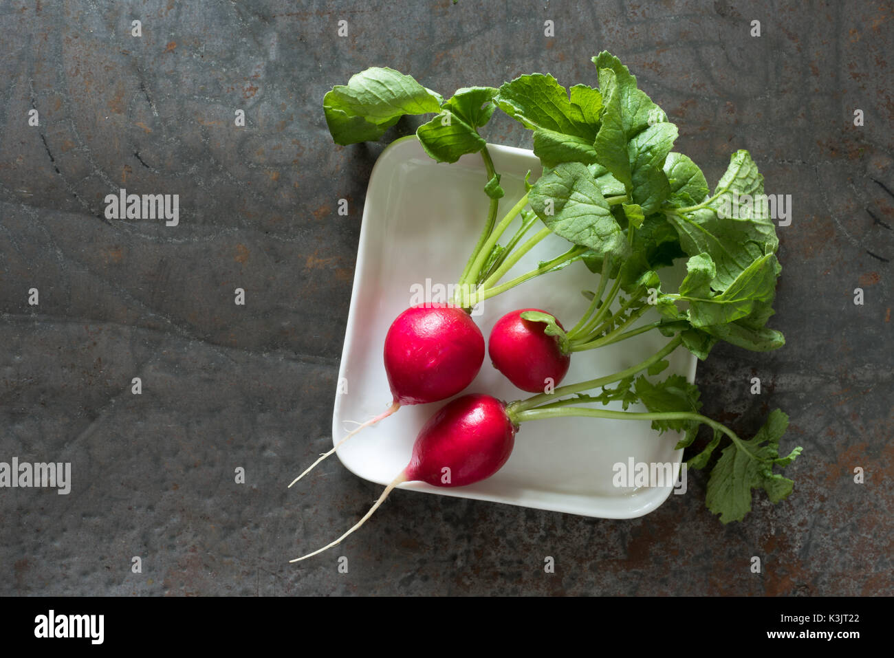 View radishes close up hi-res stock photography and images - Alamy