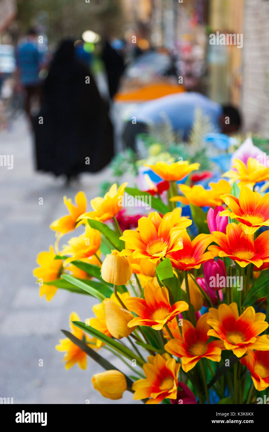 Iran, Central Iran, Yazd, Flower market Stock Photo Alamy