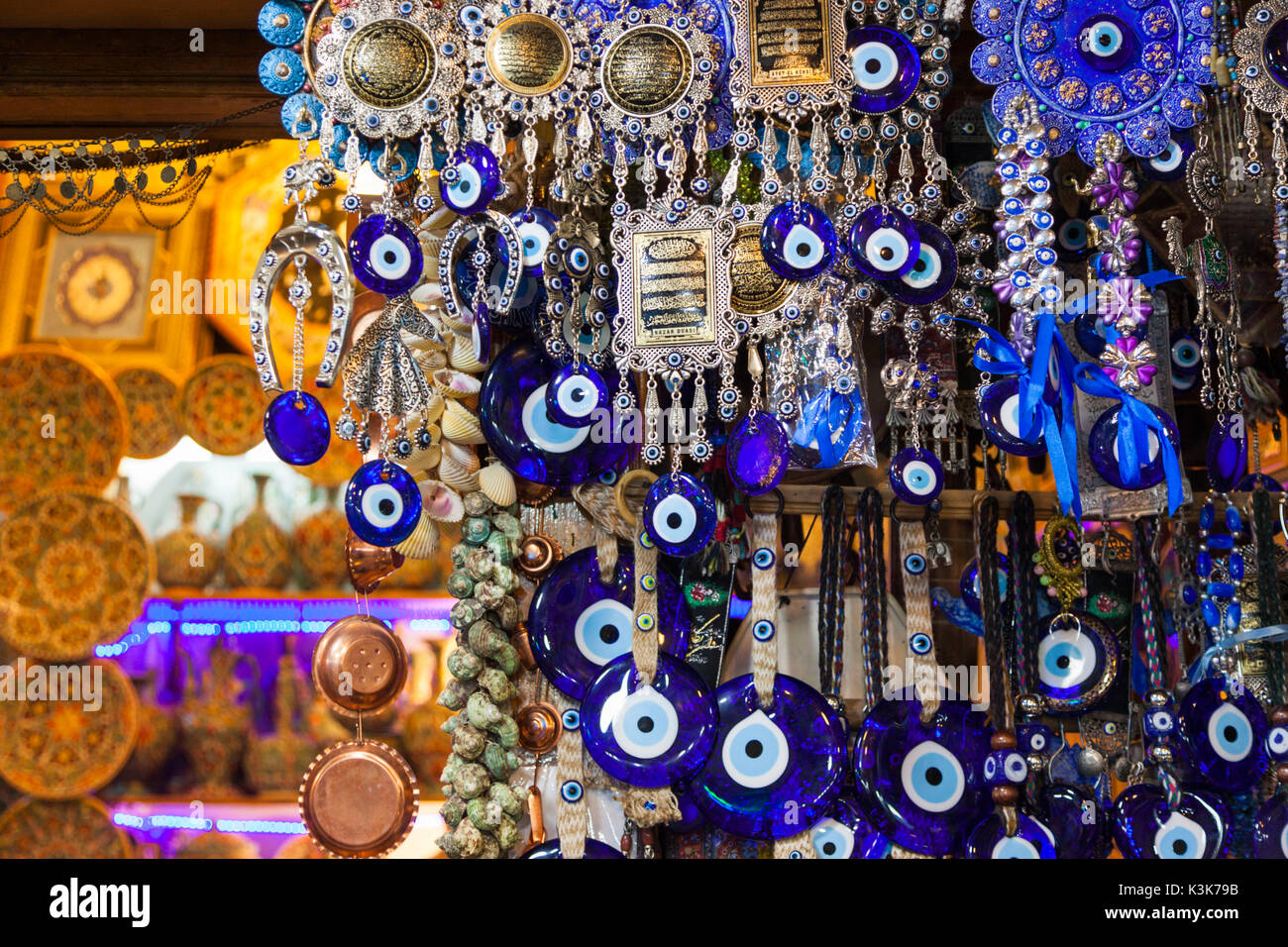 How do souvenirs in Iran How do souvenirs in Iran
