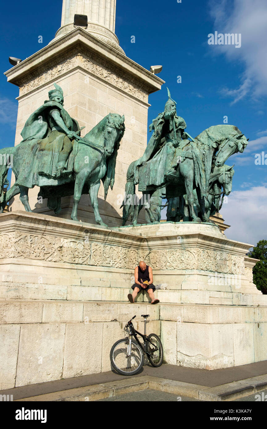 Hungary, Budapest, Heroes' Square (Hosok tere), listed as World Heritage by UNESCO, the Millennium Monument, the equestrian statue of King Arpad surrounded by his comrades in arms Stock Photo