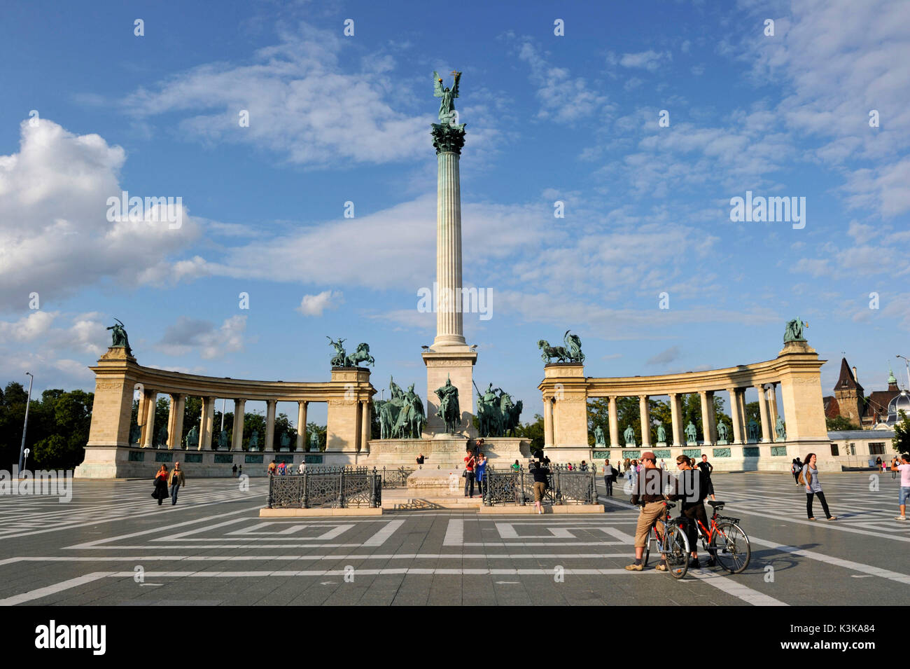 Hungary, Budapest, Heroes' Square (Hosok tere), the Millennium Monument, listed as World Heritage by UNESCO, and the column of 36 metres high with the archangel Gabriel Stock Photo