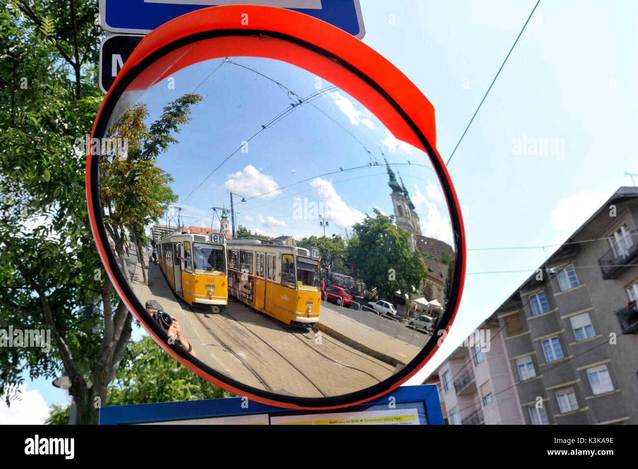 Hungary, Budapest, yellow tramways on the quays at Buda Stock Photo