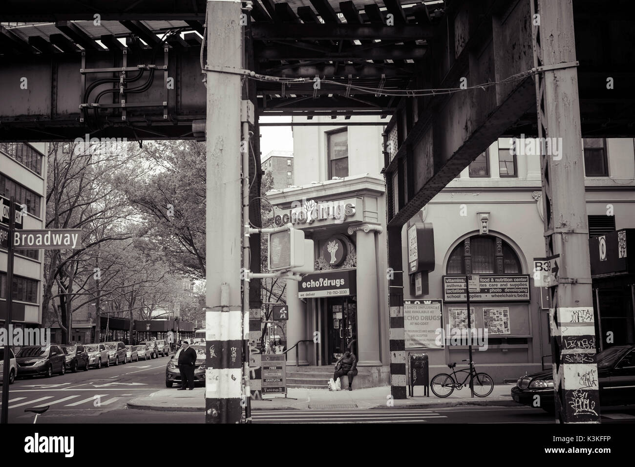 Williamsburg Brooklyn New York Usa Broadway Corner Havemeyer Stock Photo Alamy