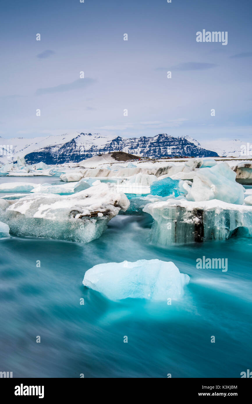 Jokulsarlon, East Iceland, Iceland. Icebergs floating on the glacier lagoon in winter. Stock Photo