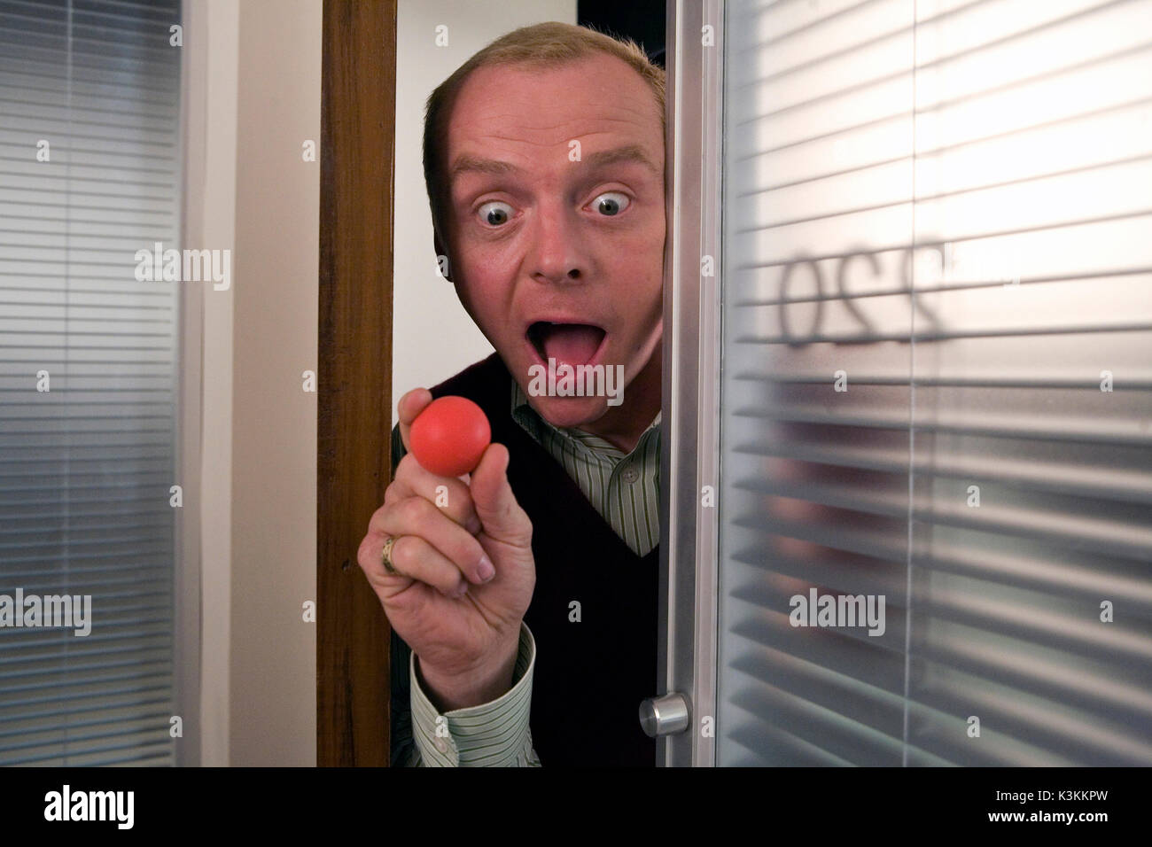HOW TO LOSE FRIENDS & ALIENATE PEOPLE SIMON PEGG       Date: 2008 Stock Photo