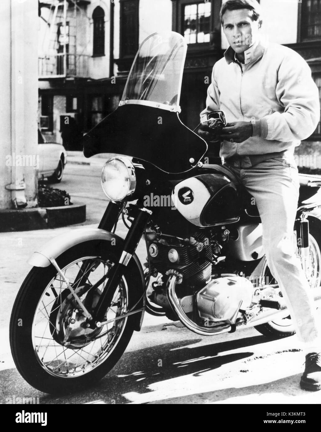 STEVE MCQUEEN American Actor Stock Photo - Alamy