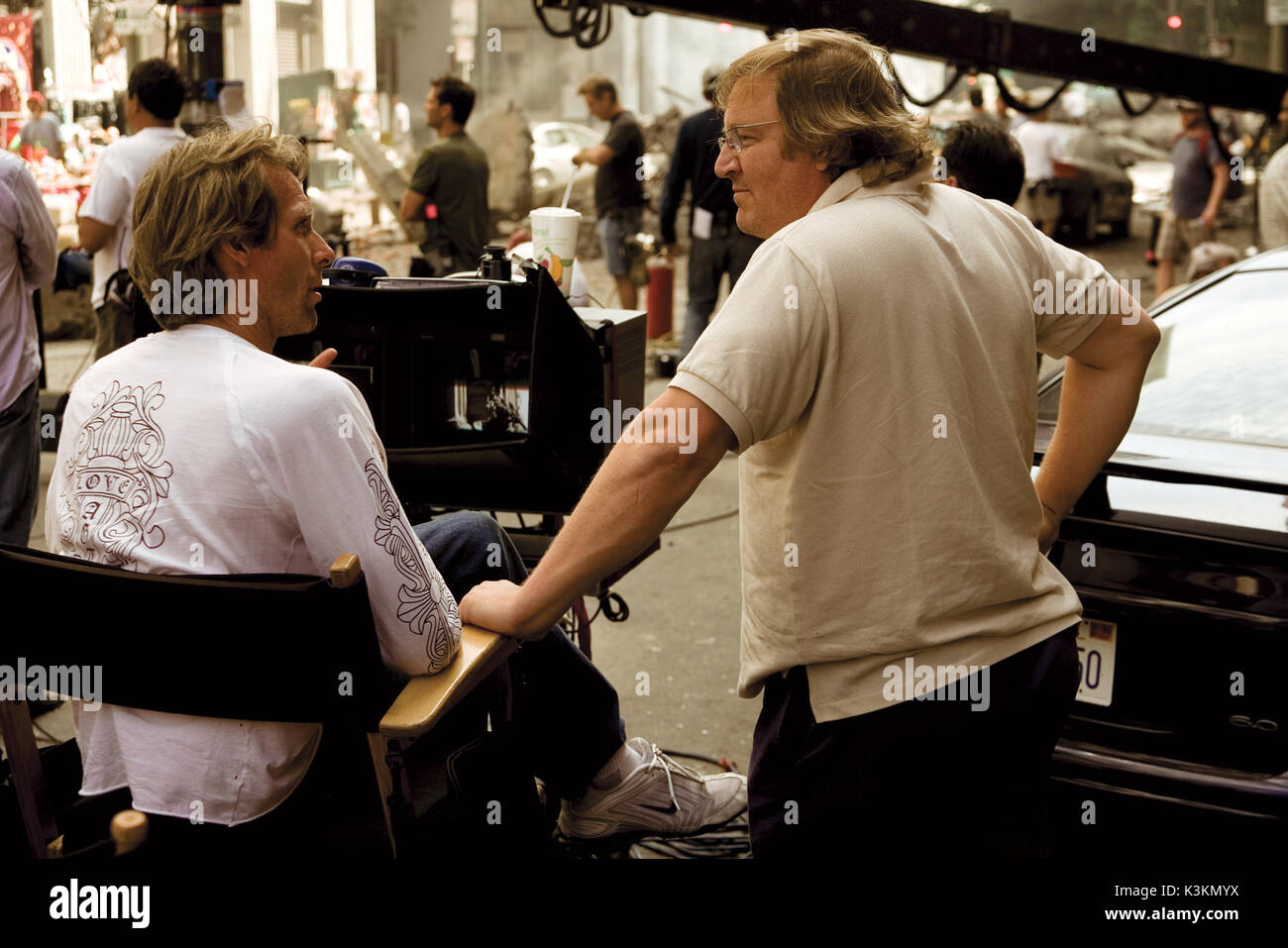 TRANSFORMERS Director MICHAEL BAY, Producer LORENZO DI BONAVENTURA Date 2007 Stock Photo Alamy