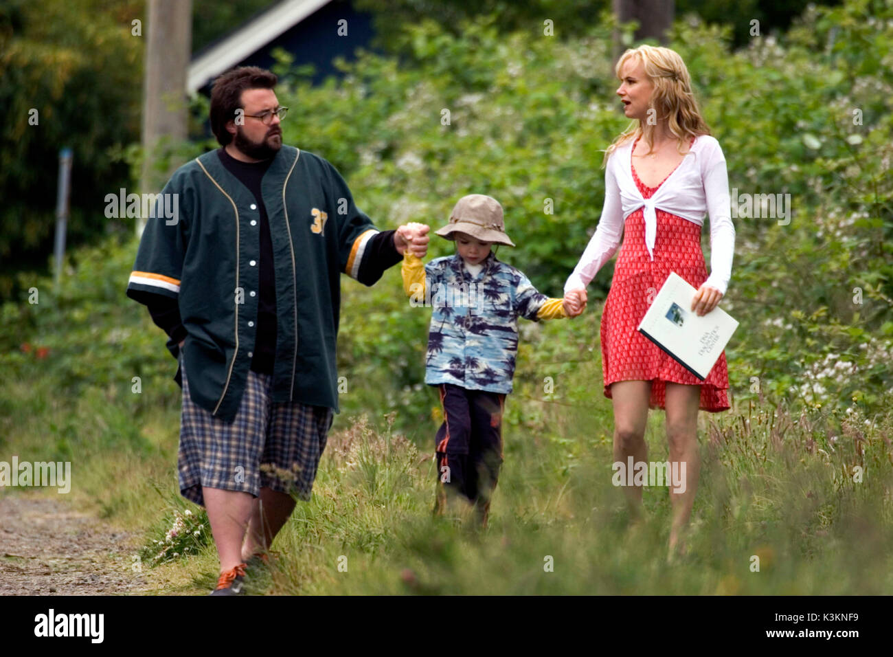 CATCH AND RELEASE KEVIN SMITH, JOSHUA FRIESEN, JULIETTE LEWIS        Date: 2006 Stock Photo