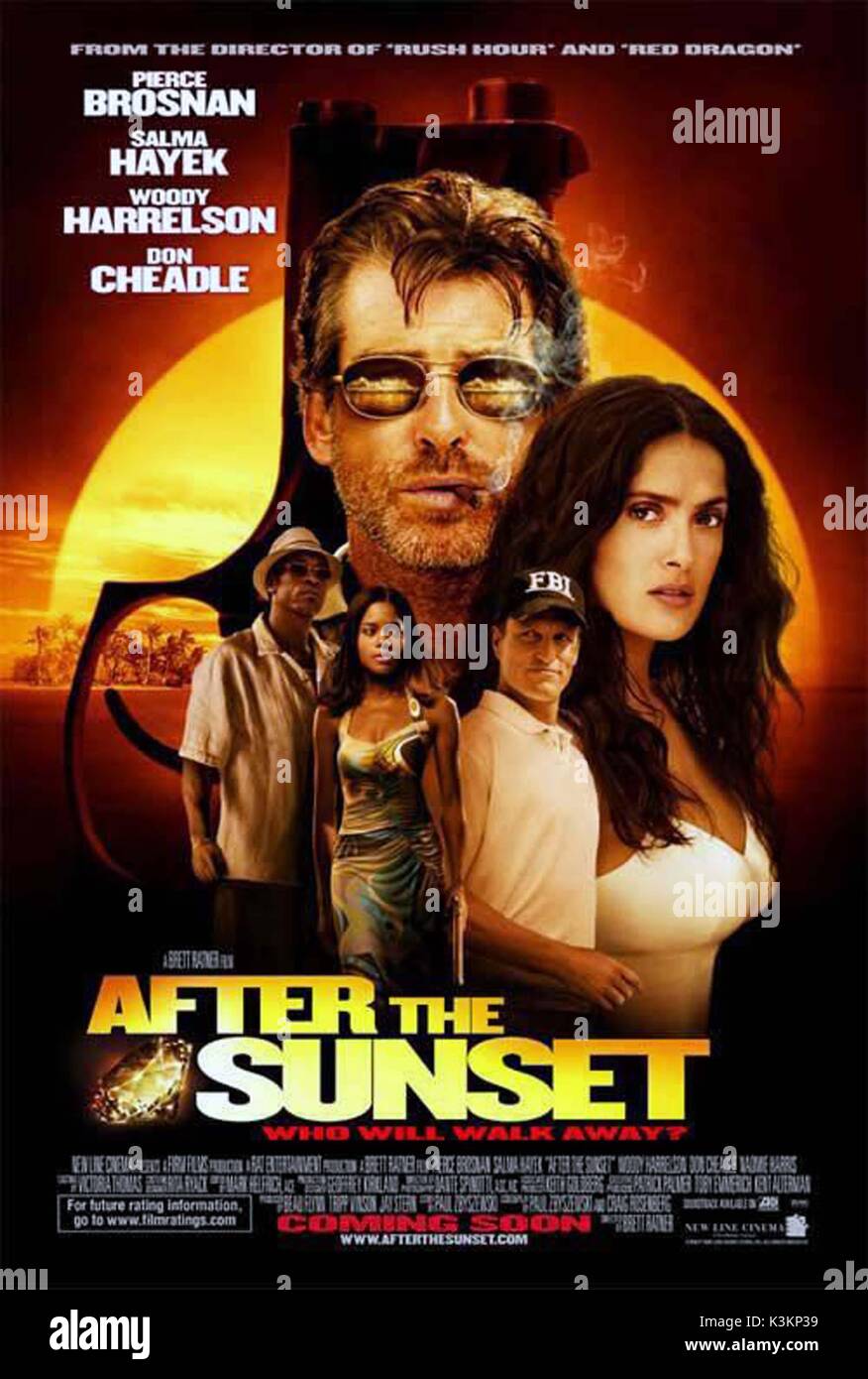 AFTER THE SUNSET PIERCE BROSNAN, SALMA HAYEK Date 2004 Stock Photo Alamy