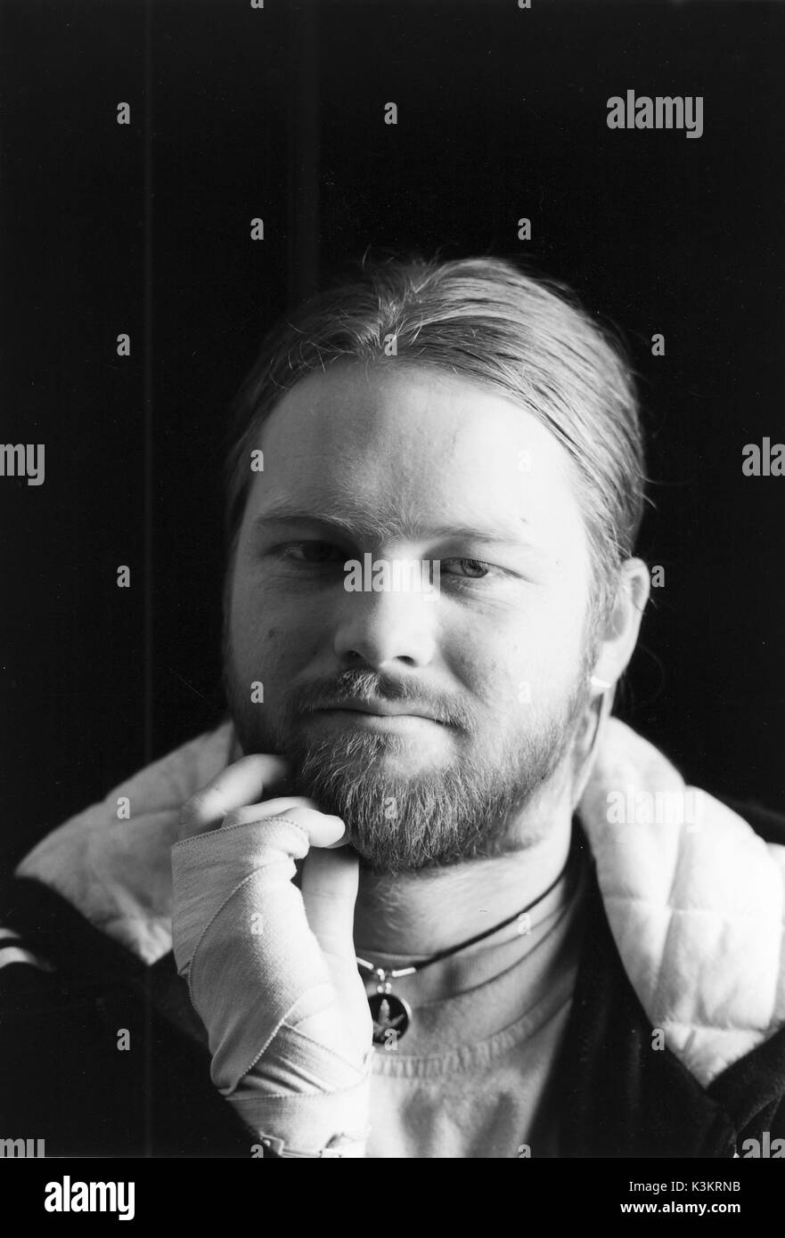 Anthony Hayes's Instagram, Twitter & Facebook on IDCrawl