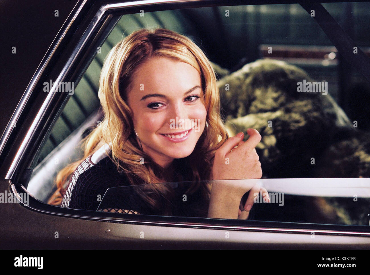 CONFESSIONS OF A TEENAGE DRAMA QUEEN LINDSAY LOHAN Date 2004 Stock