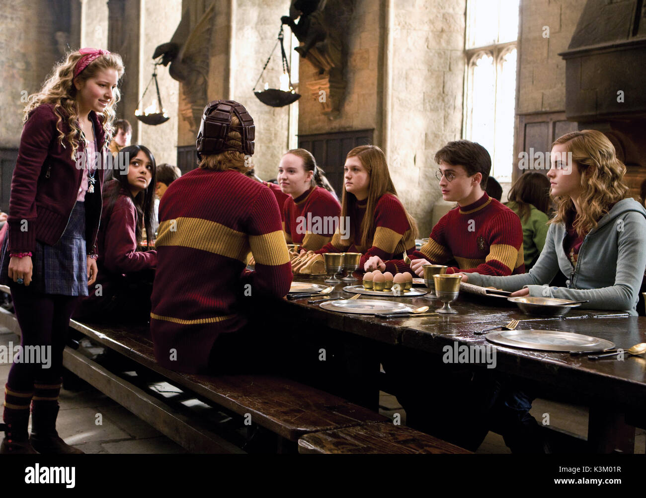 Harry Potter Ginny Weasley Stock Photos & Harry Potter Ginny ...