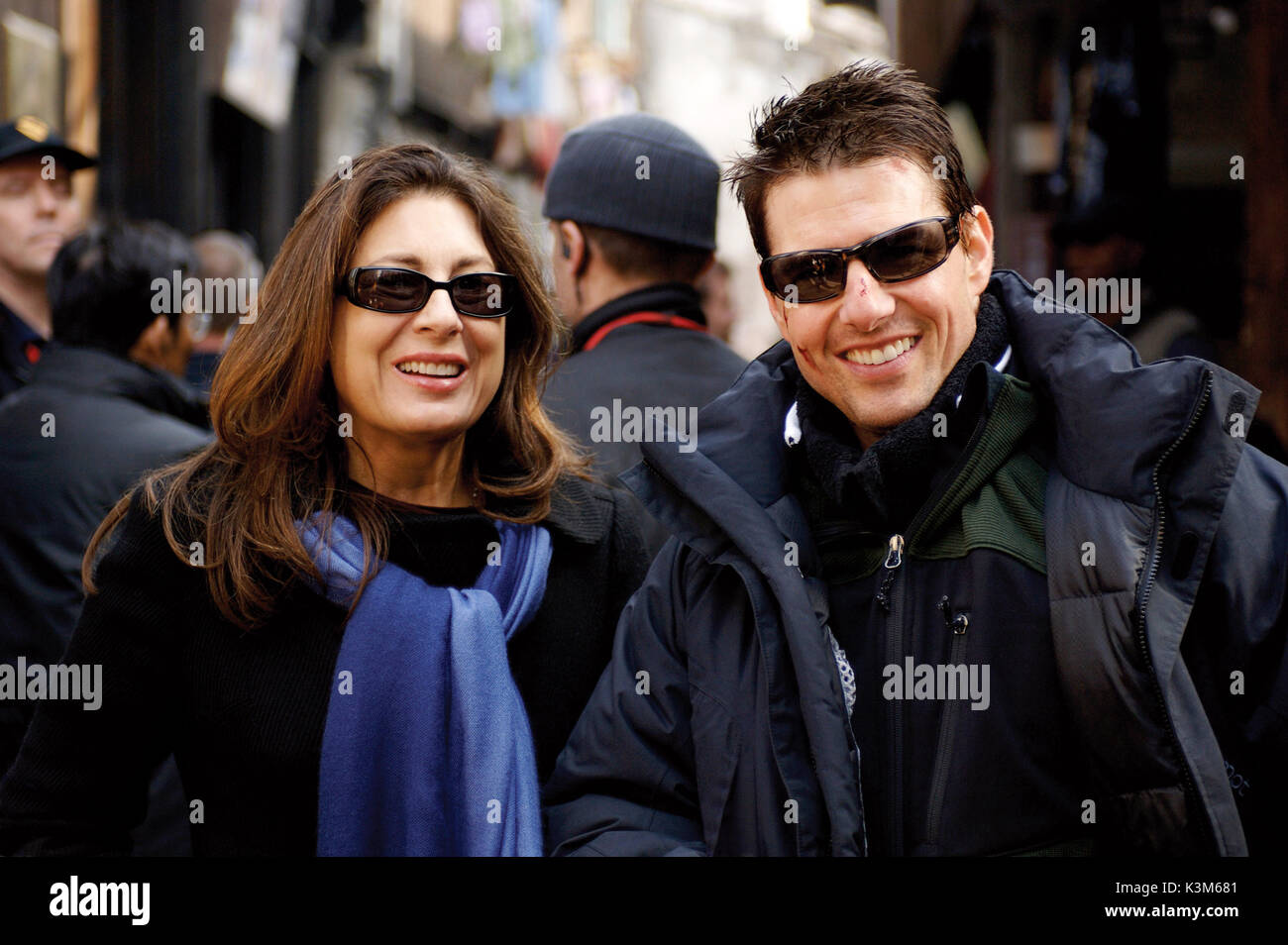 MISSION: IMPOSSIBLE III Producer PAULA WAGNER, TOM CRUISE MISSION: IMPOSSIBLE III     Date: 2006 Stock Photo