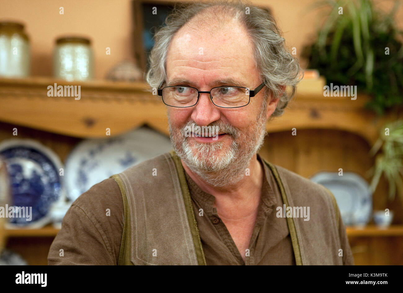 ANOTHER YEAR Jim Broadbent  ANOTHER YEAR Jim Broadbent        Date: 2010 Stock Photo