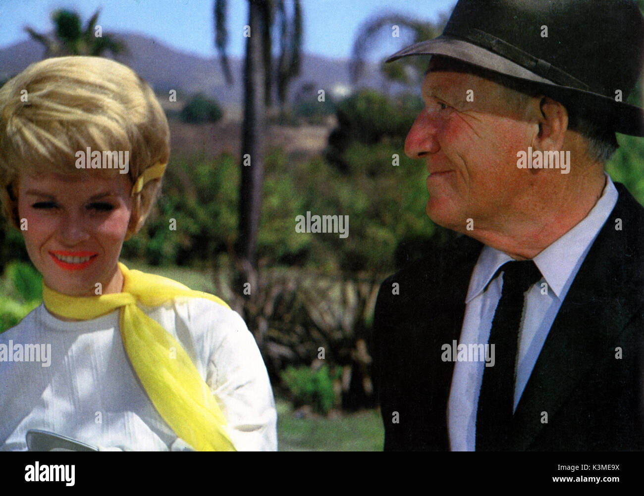 It S A Mad Mad Mad Mad World Us 1963 Dorothy Provine Spencer Tracy Date 1963 Stock Photo Alamy