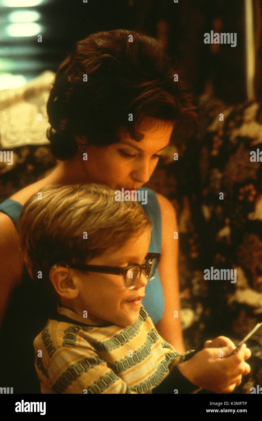 SIMON BIRCH [US 1998] IAN MICHAEL SMITH, ASHLEY JUDD     Date: 1998 Stock Photo