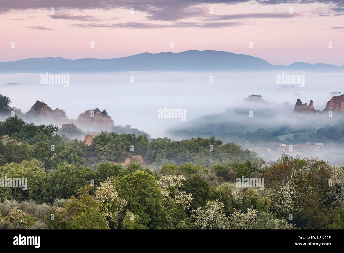 Europe, Italy, Tuscany, Arezzo. The characteristic landscape of the Balze seen from Piantravigne, Valdarno Stock Photo