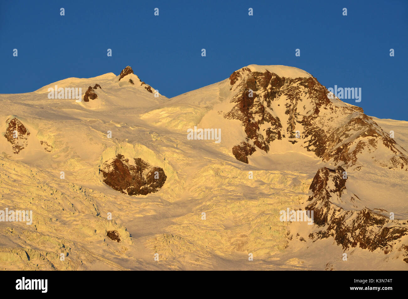 Piramide Vincent High Resolution Stock Photography And Images Alamy