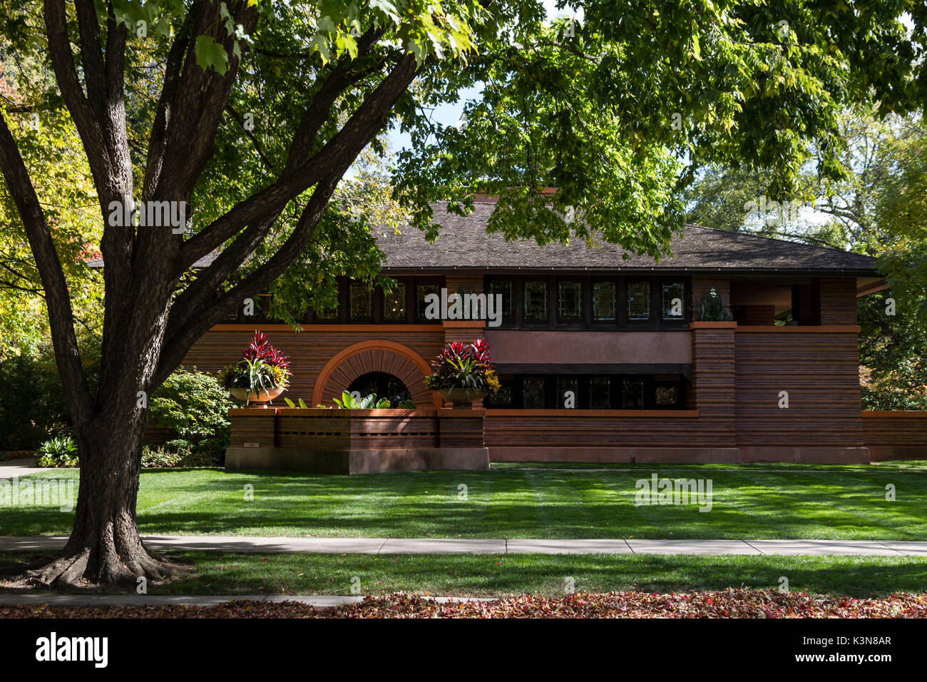 The Arthur B. Heurtley House, in front view, is located in Oak Park, and it's a project of Frank Lloyd Wright architect. Chicago, Illinois, USA Stock Photo