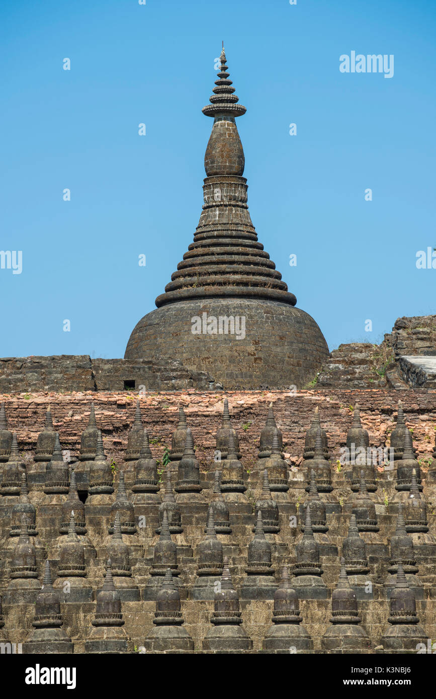 Mrauk-U, Rakhine state, Myanmar. Details of the Koe-Thaung pagoda. Stock Photo