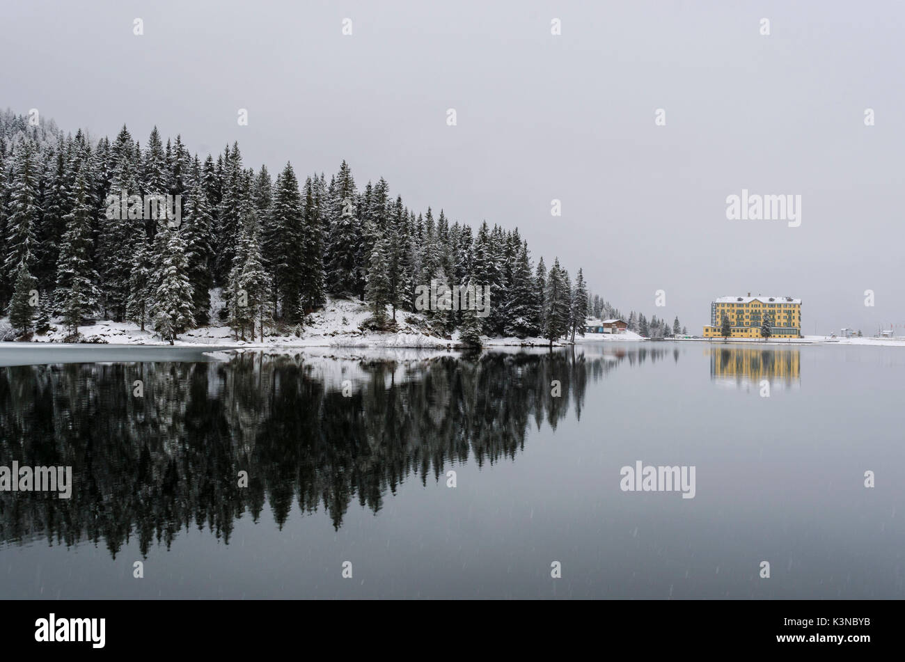 Misurina lake hires stock photography and images Alamy