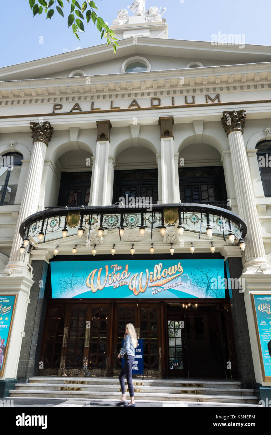 The London Palladium is a Grade II listed, West End theatre located on  Argyll Street in Westminster, London, UK Stock Photo - Alamy
