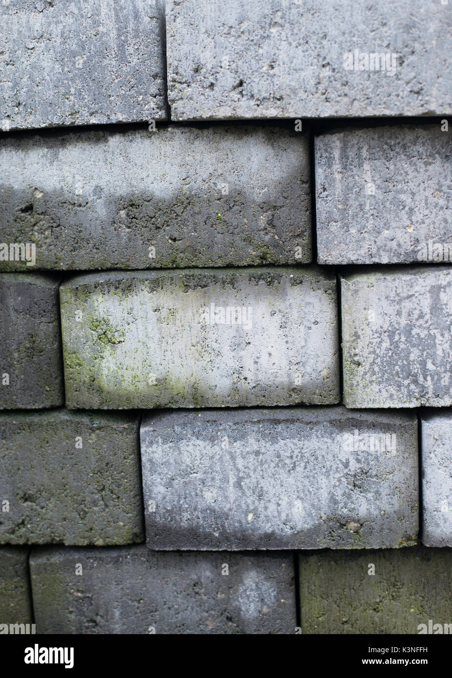 Grey cobble stones hi-res stock photography and images - Alamy