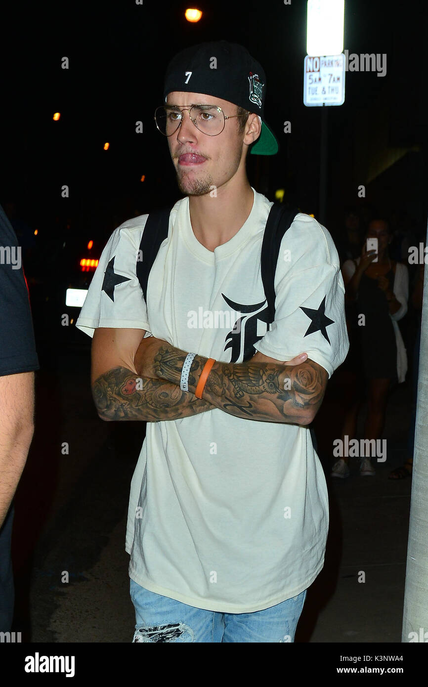 Justin Bieber after a Maxfield store appearance in West Hollyood Featuring:  Justin Bieber Where: West Hollywood, California, United States When: 04 Aug  2017 Credit: WENN.com Stock Photo - Alamy