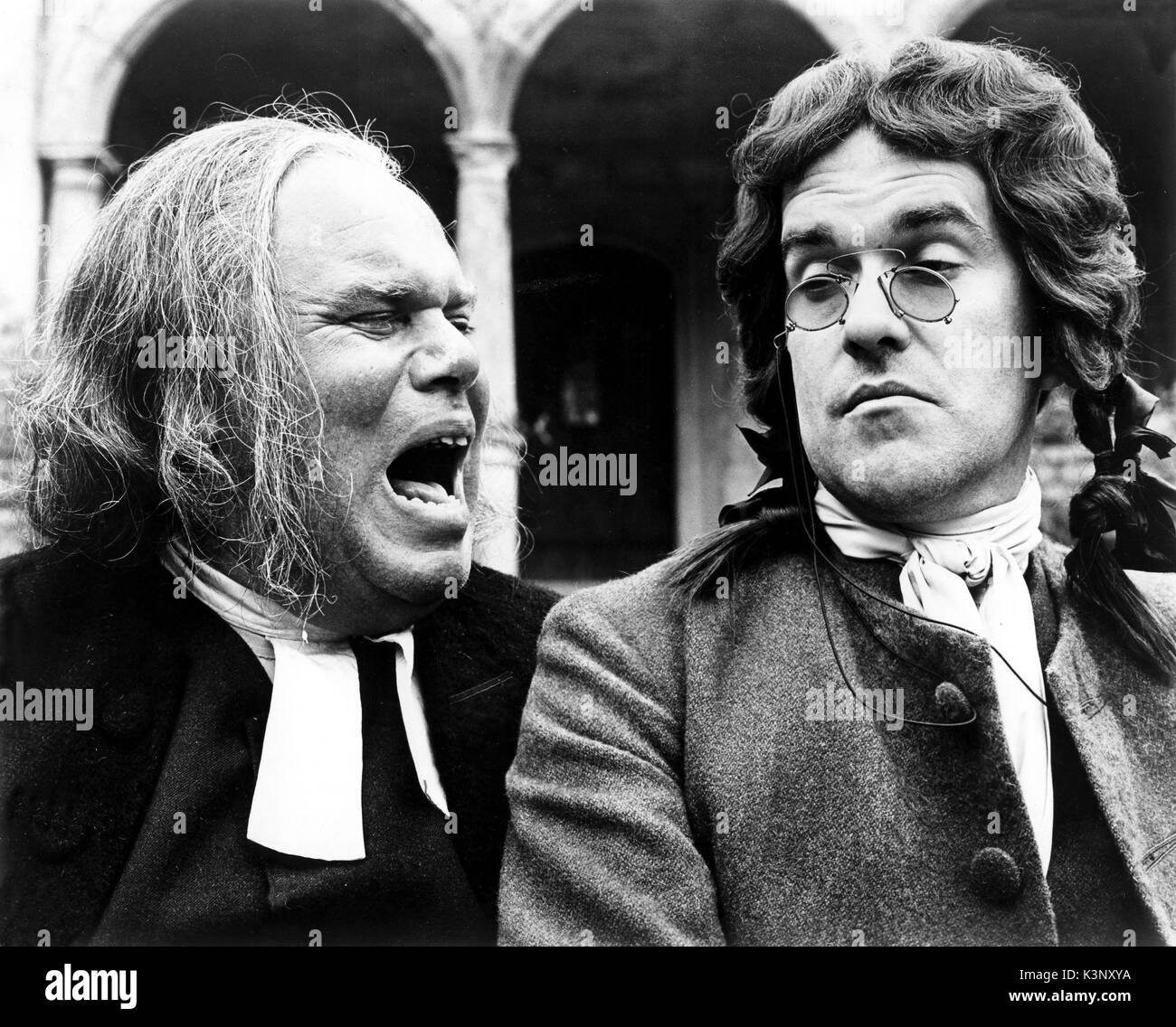 TOM JONES [BR 1967]  [L-R] PETER BULL as Thwackum, JOHN MOFFAT as Square     Date: 1967 Stock Photo